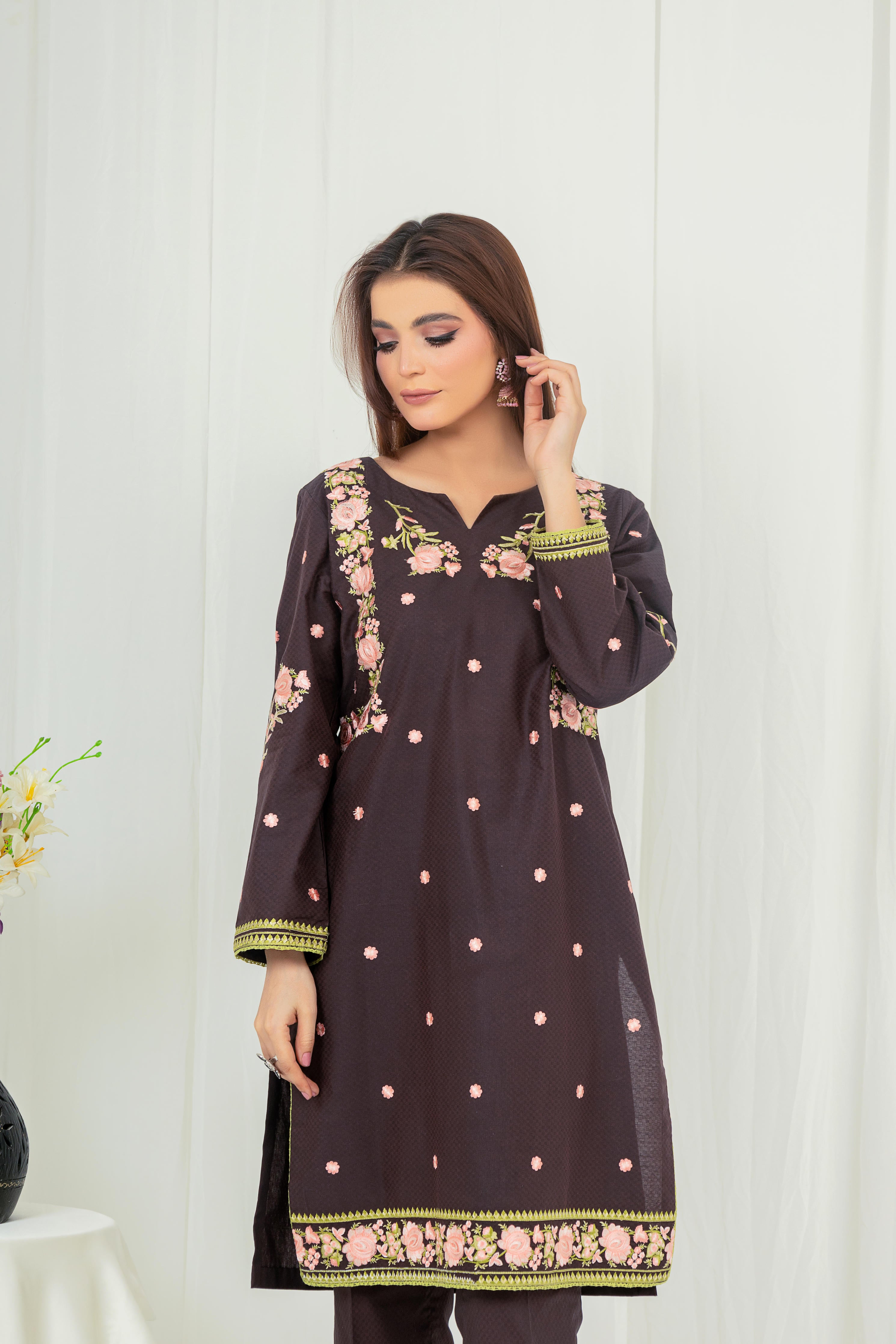 Elegant Embroidered Black 2-Piece Suit